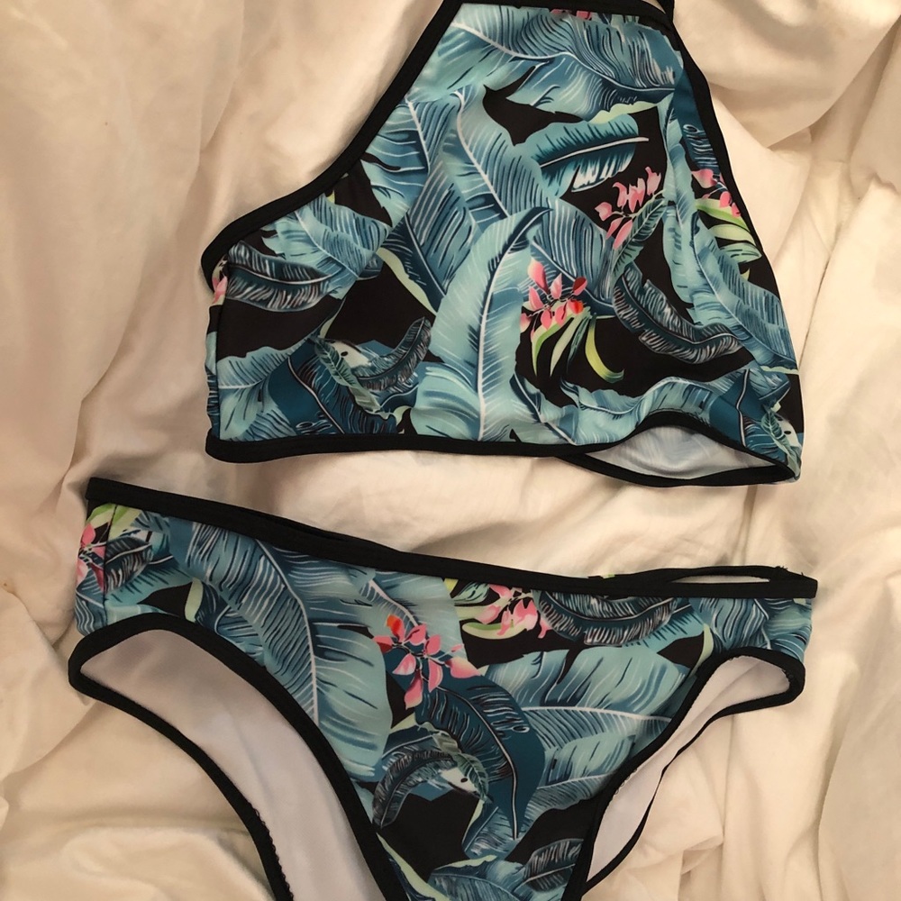 To peace swim suit